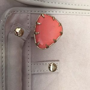Kendra Scott Jolie Cocktail Ring in Coral